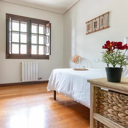 La Casa Del Vivar De La Granja En Valles Pasiegos Holiday home Santa Maria de Cayon