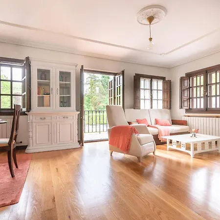 La Casa Del Vivar De La Granja En Valles Pasiegos